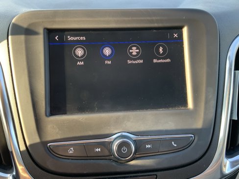 Used 2022 Chevrolet Equinox LS w/ LS Convenience Package image 37