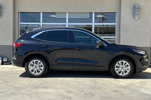 Used 2023 Ford Escape Active image 6