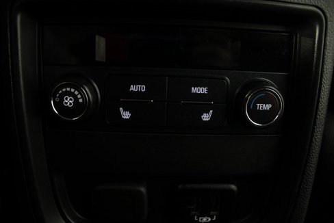 Used 2017 Buick Envision Essence image 19