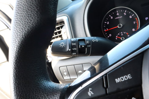 Used 2022 Kia Sportage LX image 16