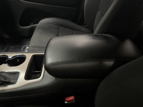 Certified 2017 Jeep Grand Cherokee Laredo w/ Quick Order Package 23E image 18