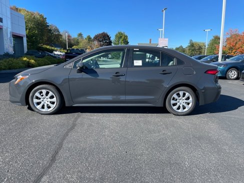 New 2025 Toyota Corolla LE image 2