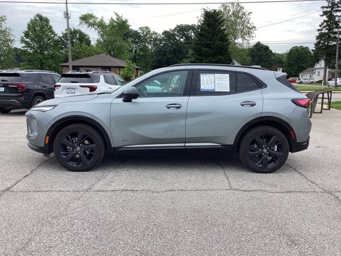 Certified 2024 Buick Envision Sport Touring image 3