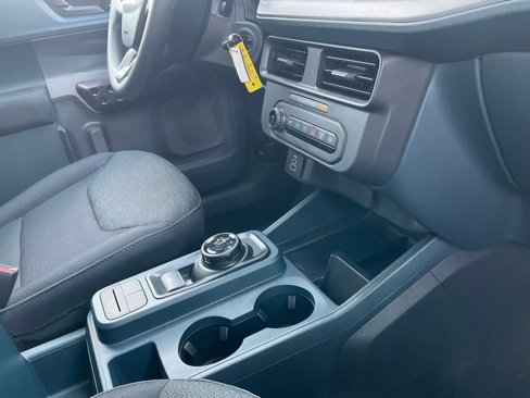 New 2025 Ford Maverick XL image 65