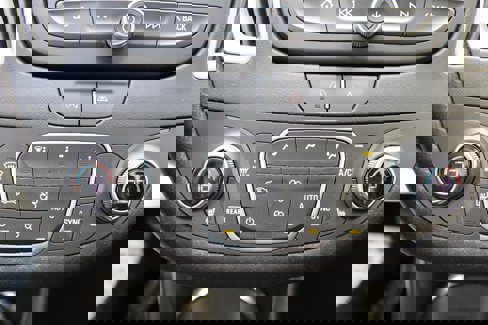 Used 2023 Chevrolet Malibu LT image 21