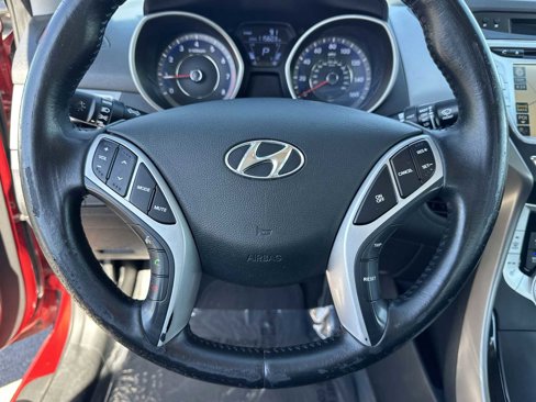 Used 2012 Hyundai Elantra Limited w/ Technology Pkg 5 image 20