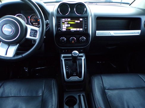Used 2017 Jeep Compass High Altitude image 33