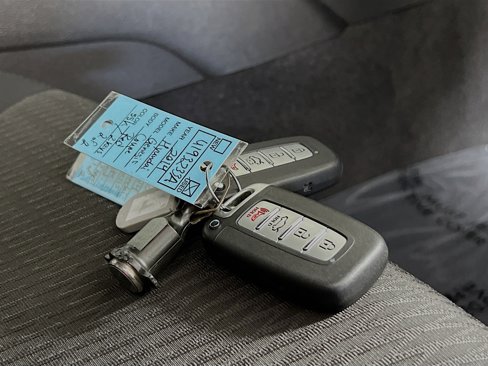 Used 2014 Hyundai Genesis 2.0T image 35
