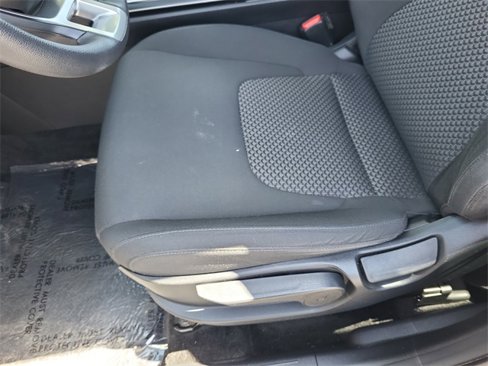 Used 2023 Kia Sportage LX image 16