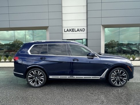 Used 2021 BMW X7 xDrive40i w/ Premium Package image 1