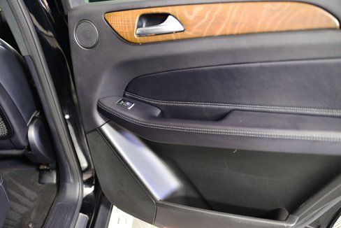 Used 2019 Mercedes-Benz GLS 450 4MATIC image 23
