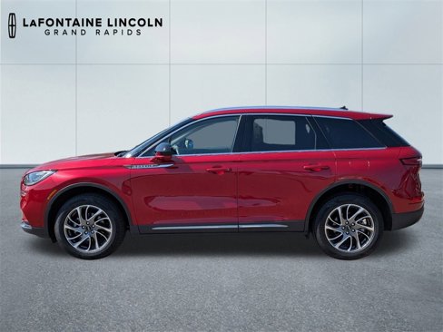 Certified 2022 Lincoln Corsair AWD w/ Equipment Group 101A image 2