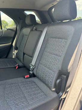 Used 2022 Chevrolet Equinox LT image 23