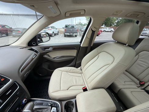 Used 2015 Audi Q5 2.0T Premium Plus w/ Technology Package image 22