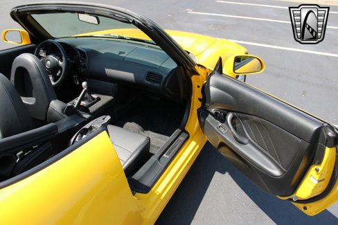 Used 2001 Honda S2000 image 23