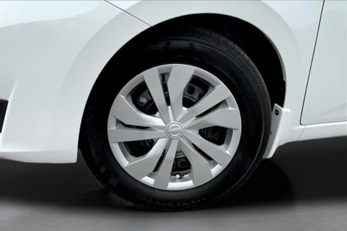 New 2025 Nissan Versa S w/ Trunk Package image 15