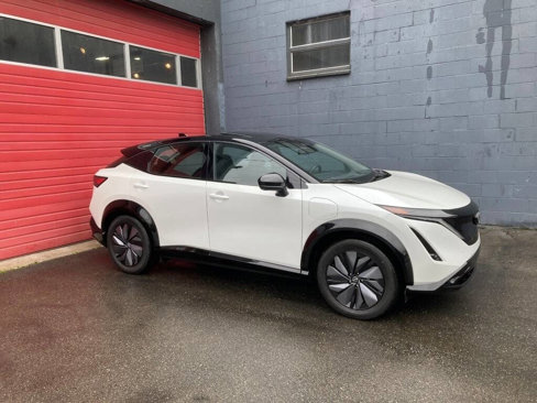 Used 2023 Nissan Ariya AWD image 20