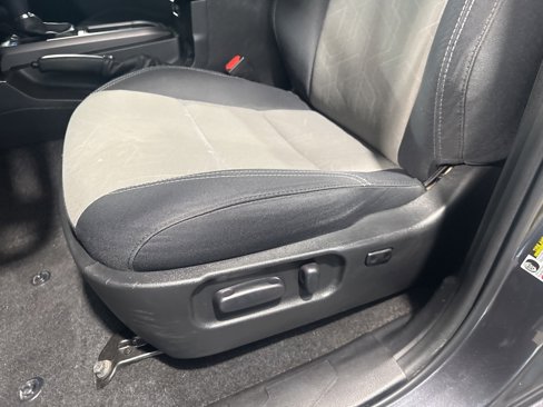 Used 2021 Toyota Tacoma TRD Sport image 35
