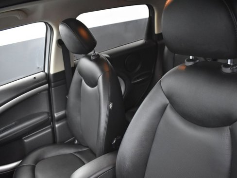 Used 2014 MINI Cooper Countryman image 10