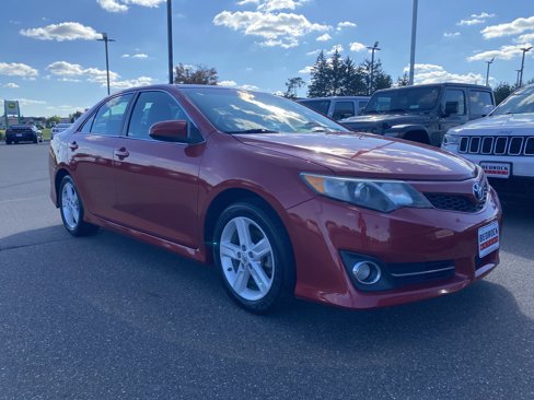 Used 2012 Toyota Camry SE image 4
