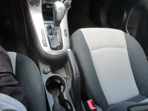 Used 2011 Chevrolet Cruze LS image 31
