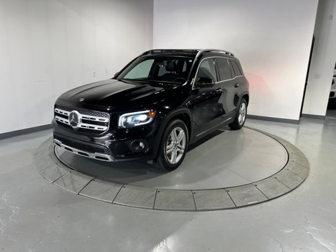 Used 2020 Mercedes-Benz GLB 250 4MATIC image 3