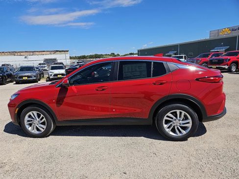 New 2026 Buick Envista Preferred image 2