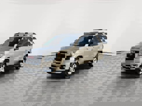Used 2014 GMC Acadia SLE image 4