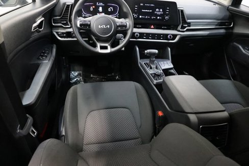 Used 2025 Kia Sportage LX image 69