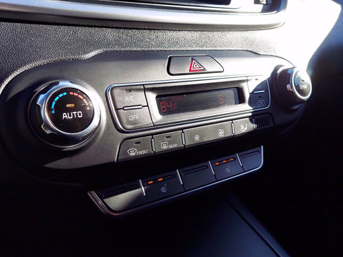 Used 2019 Kia Sorento LX w/ Option Group 020 image 15