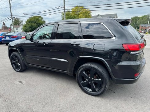 Used 2015 Jeep Grand Cherokee Altitude image 8