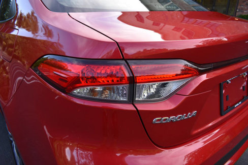 Used 2021 Toyota Corolla LE image 35