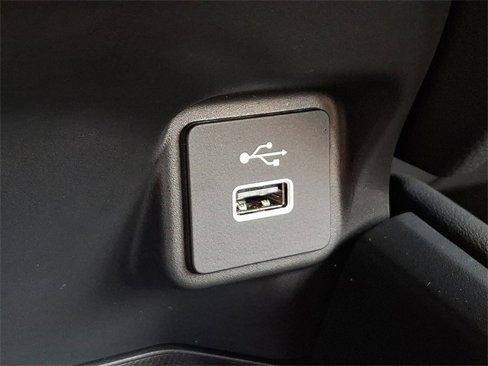 Certified 2025 Honda HR-V LX image 23