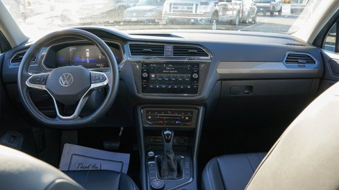Used 2024 Volkswagen Tiguan SE image 22