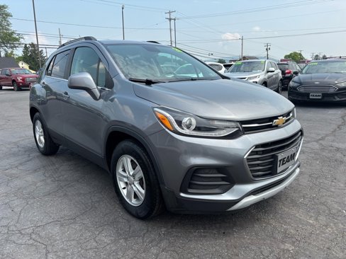 Used 2020 Chevrolet Trax LT image 1
