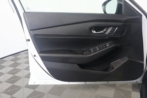 Used 2023 Honda Accord Sport image 12