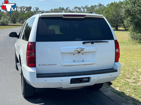 Used 2011 Chevrolet Suburban 2500 LT image 5