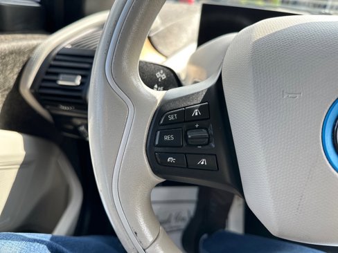 Used 2015 BMW i3 w/ Range Extender image 29
