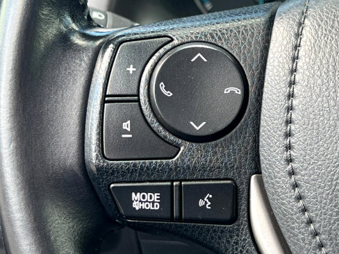 Used 2016 Toyota RAV4 Limited image 20