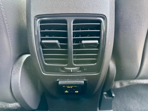 Used 2016 Ford Escape Titanium image 12