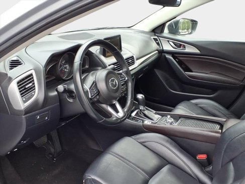 Used 2017 MAZDA MAZDA3 Touring image 10