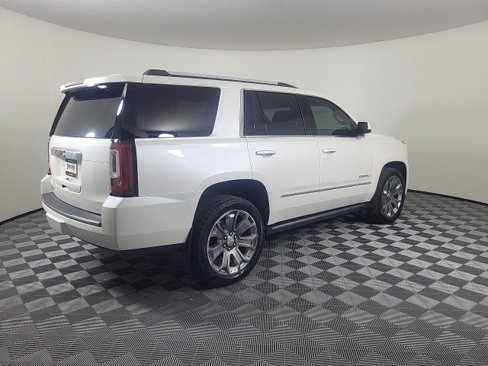 Used 2016 GMC Yukon Denali w/ Open Road Package image 8