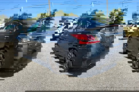 Used 2015 Nissan Altima 2.5 S w/ Special Edition Package image 6