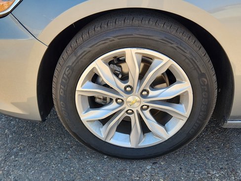 Used 2023 Chevrolet Malibu LT image 7