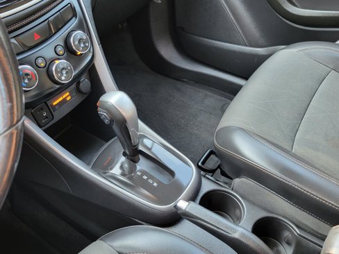 Used 2019 Chevrolet Trax LT w/ Driver Confidence Package image 29