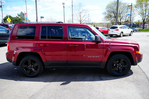 Used 2012 Jeep Patriot Latitude w/ Sun/Sound Group image 5