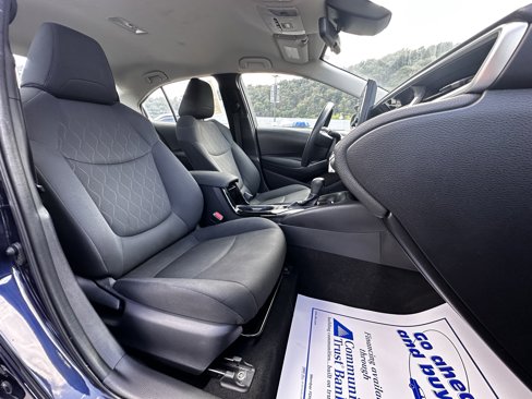 Used 2022 Toyota Corolla LE image 24