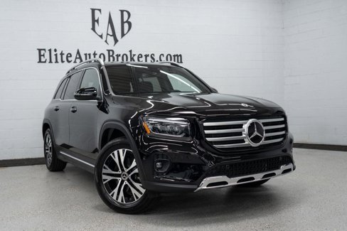 Used 2024 Mercedes-Benz GLB 250 4MATIC w/ Driver Assistance Package image 52