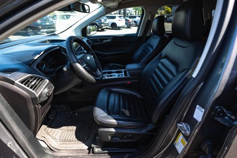 Used 2022 Ford Edge SEL image 17