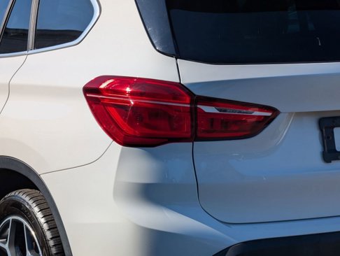 Used 2018 BMW X1 xDrive28i image 13